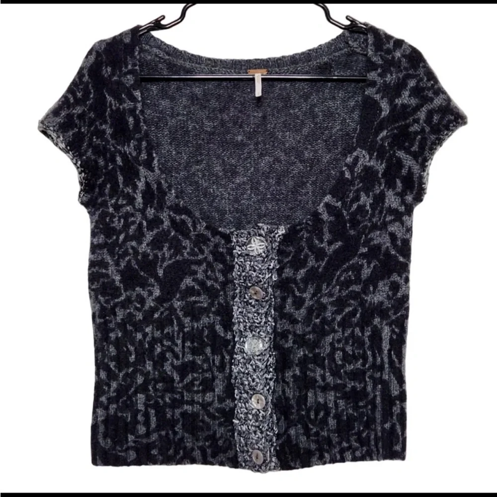 Free People Womens Cardigan Sweater Cropped Lambswool Rabbit Short Sleeve Sz M